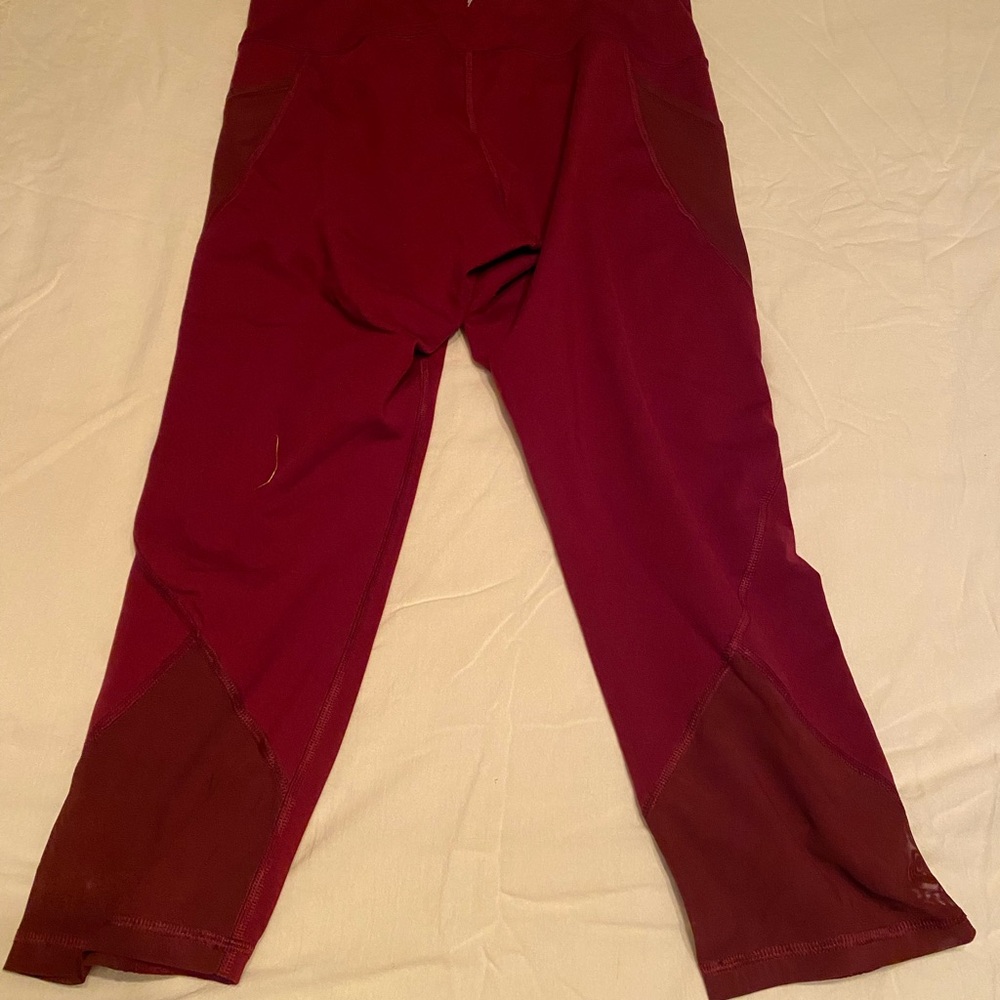 Old Navy Red Leggings Comfortable Stretchy Bottoms